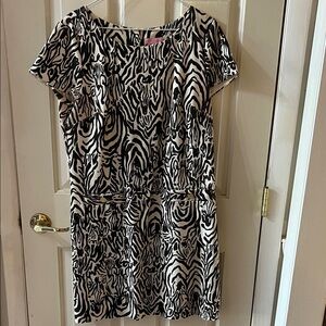 Lilly Pulitzer Brown & White Zebra Print Short Sleeve Dress